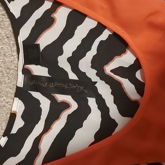 Lightweight dress/cover up - Picture 4 of 4